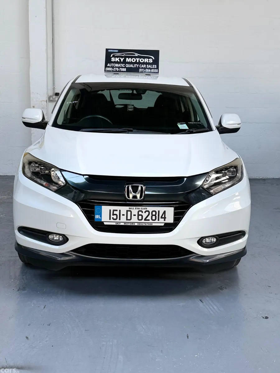 Honda Vezel Estate, Petrol Hybrid, 2015, White
