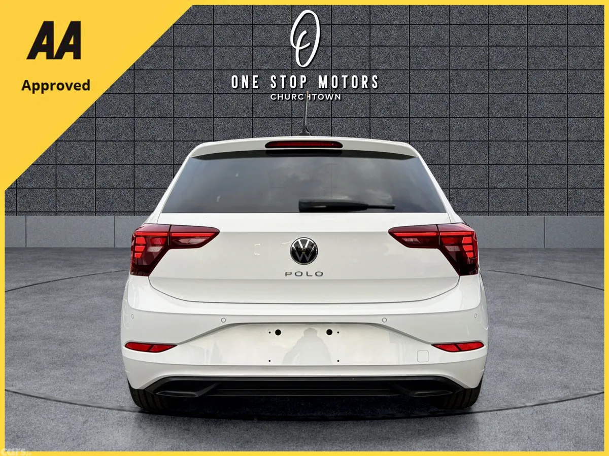 Volkswagen Polo Hatchback, Petrol, 2022, White