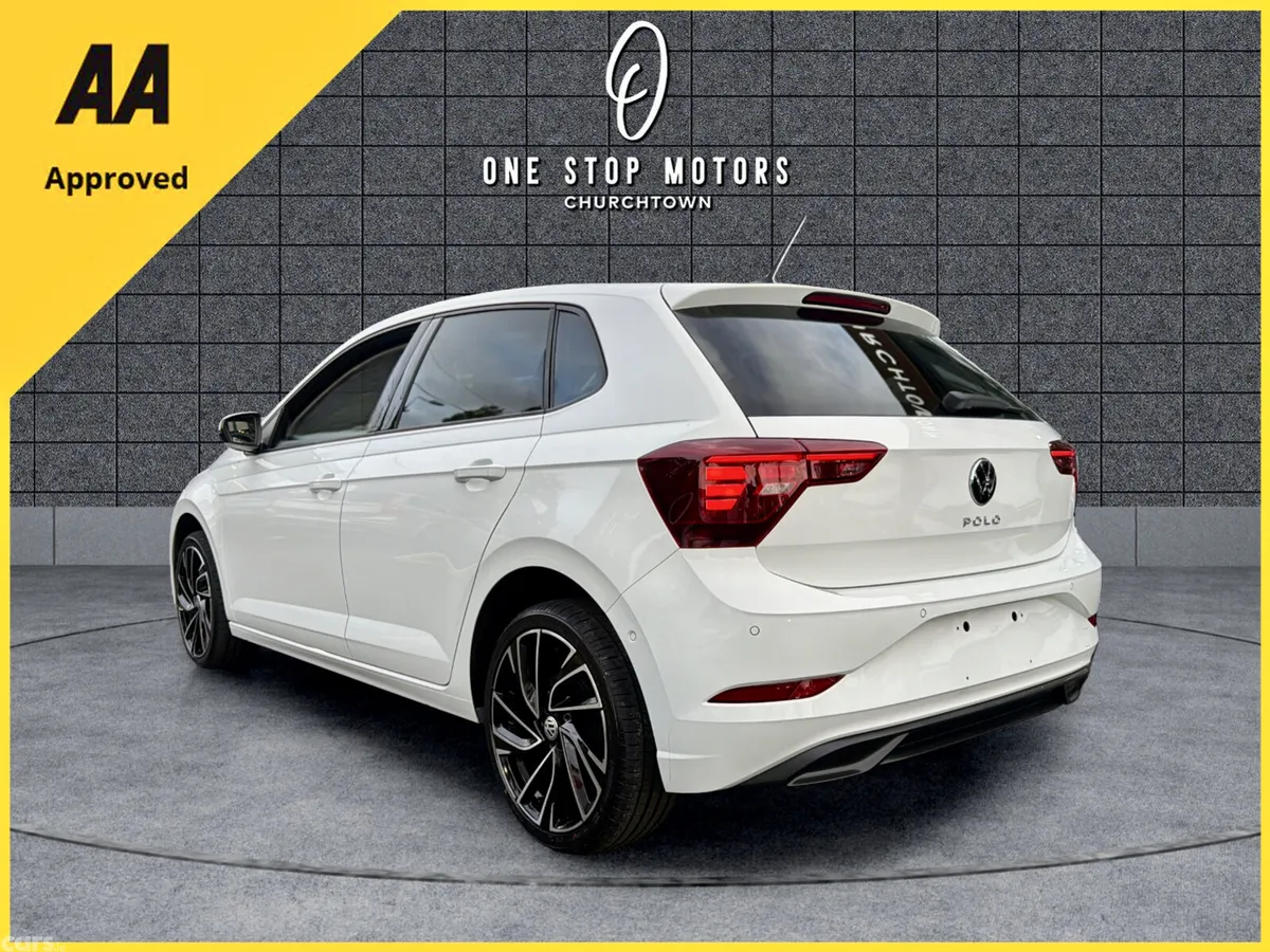 Volkswagen Polo Hatchback, Petrol, 2022, White