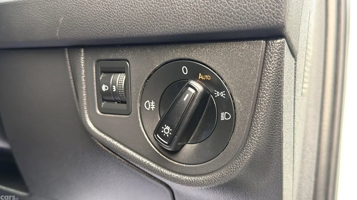 Volkswagen Polo Hatchback, Petrol, 2022, White