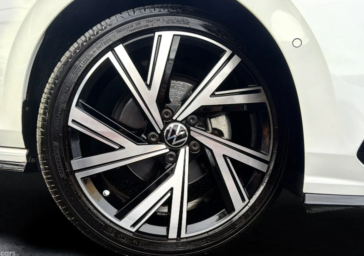 Volkswagen Golf Hatchback, Diesel, 2022, White