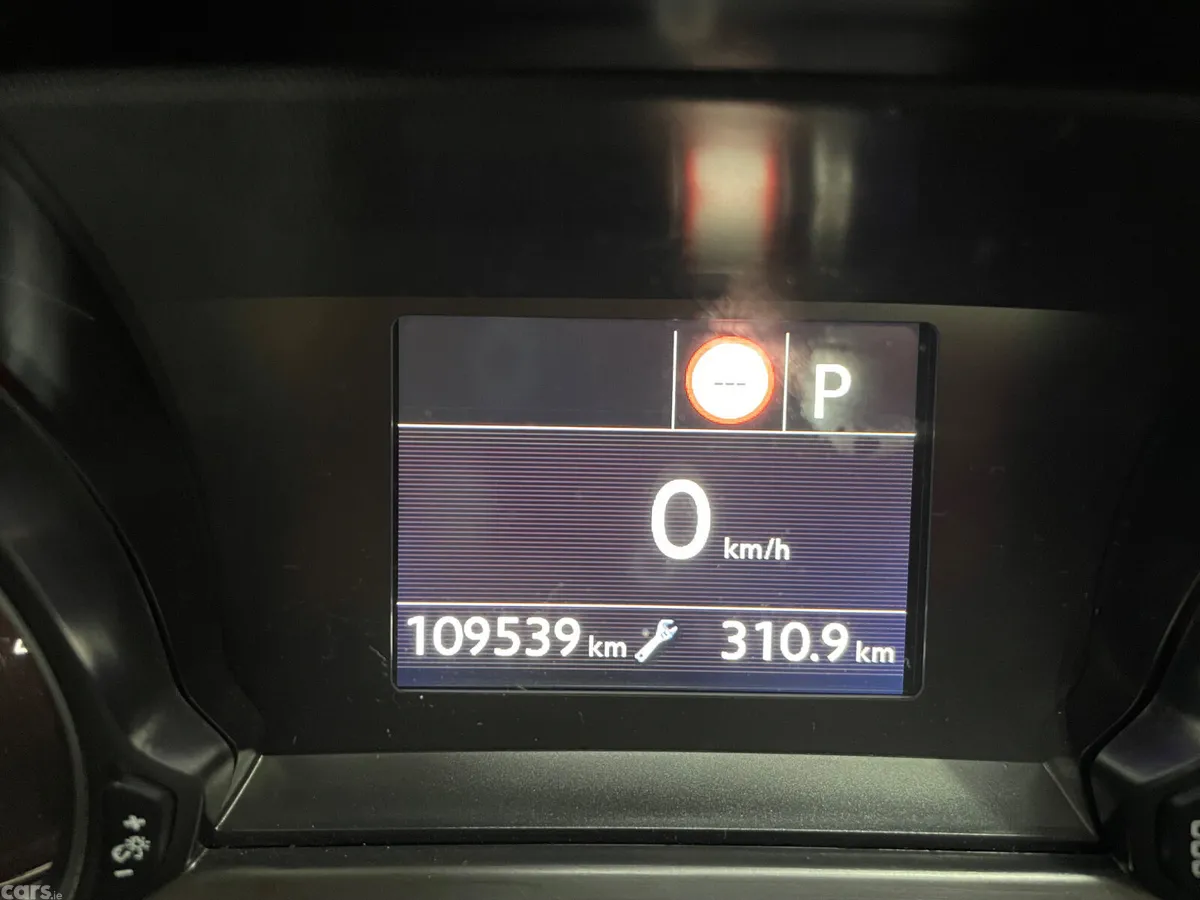 Peugeot 308 Hatchback, Diesel, 2018, Red