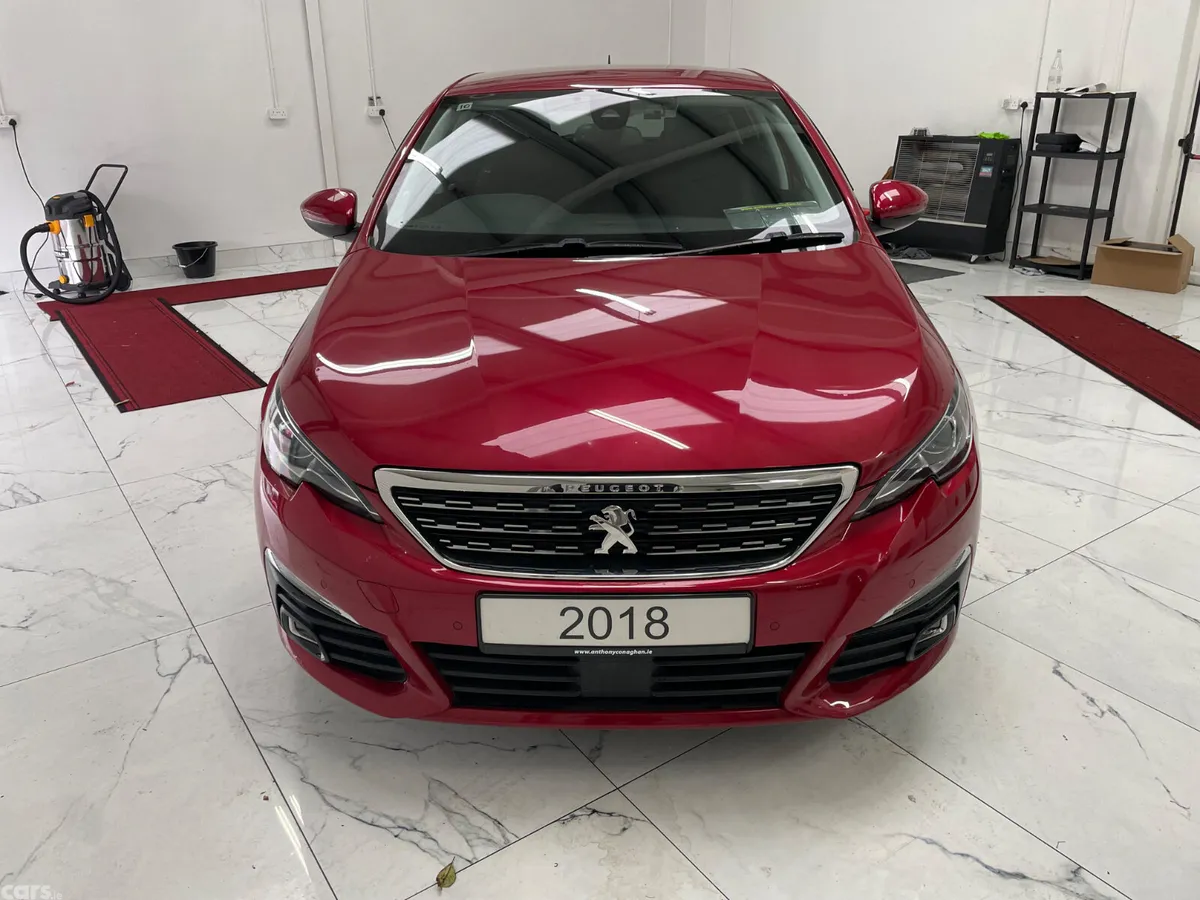 Peugeot 308 Hatchback, Diesel, 2018, Red