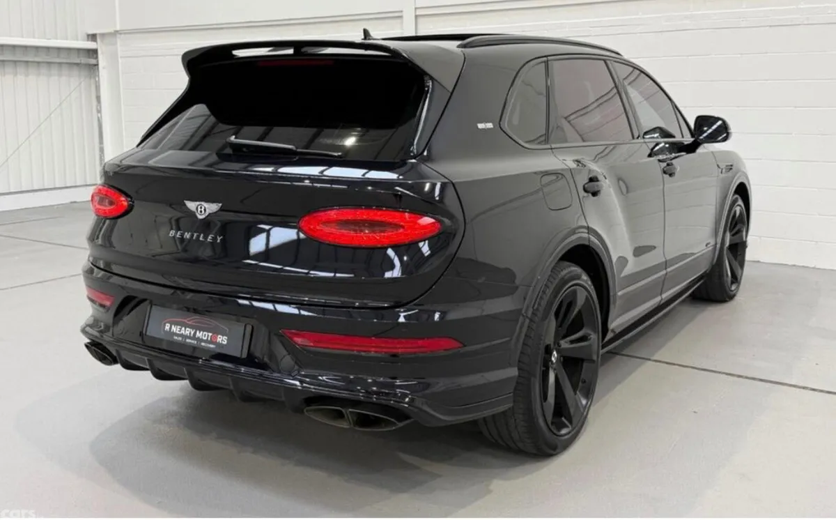 Bentley Bentayga SUV, Petrol Hybrid, 2022, Black