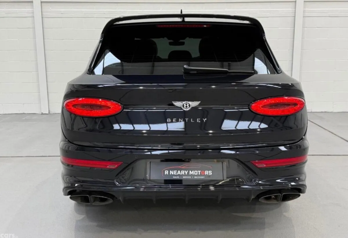 Bentley Bentayga SUV, Petrol Hybrid, 2022, Black