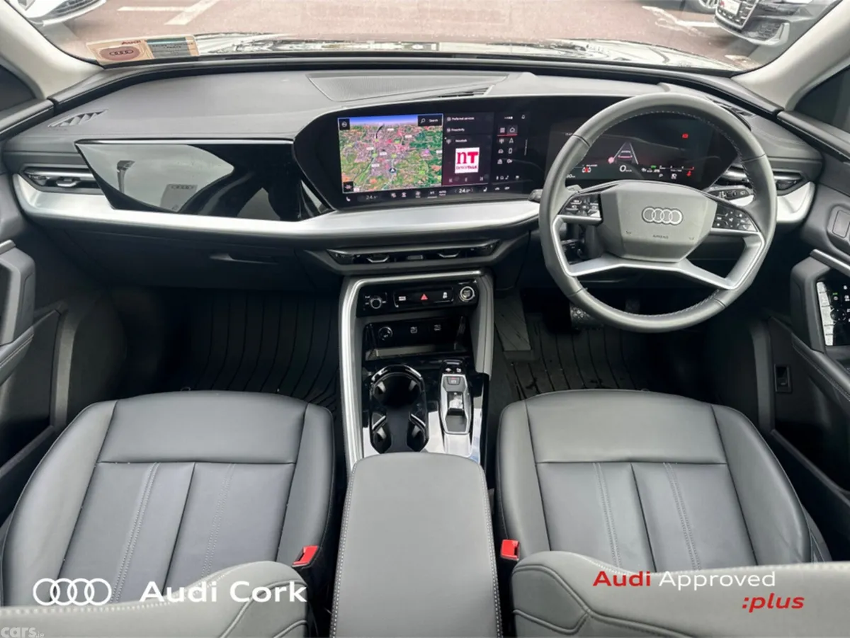 Audi Q5 Hatchback, Diesel, 2025, 