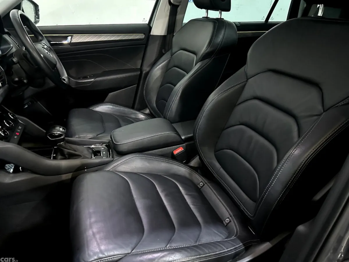 Skoda Kodiaq Estate, Diesel, 2022, Grey