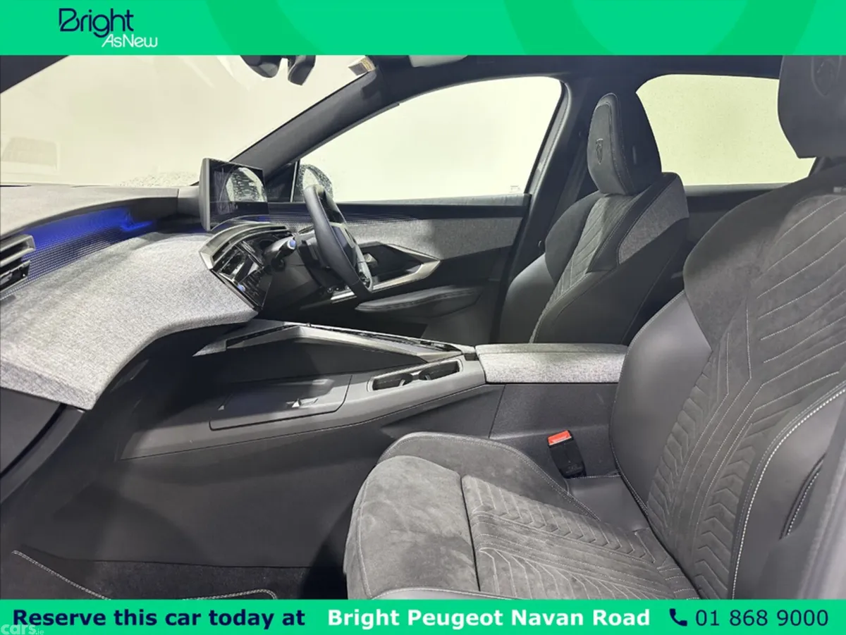 Peugeot 3008 MPV, Electric, 2026, Grey