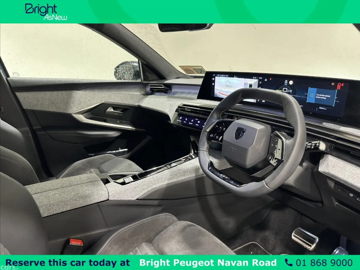 Peugeot 5008 SUV, Electric, 2026, Blue