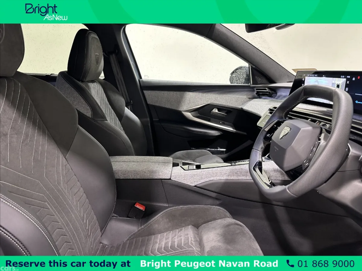 Peugeot 5008 SUV, Electric, 2026, Blue