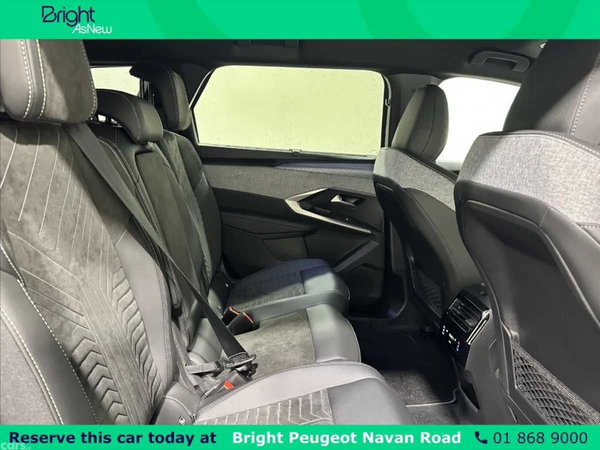 Peugeot 5008 SUV, Electric, 2026, Blue