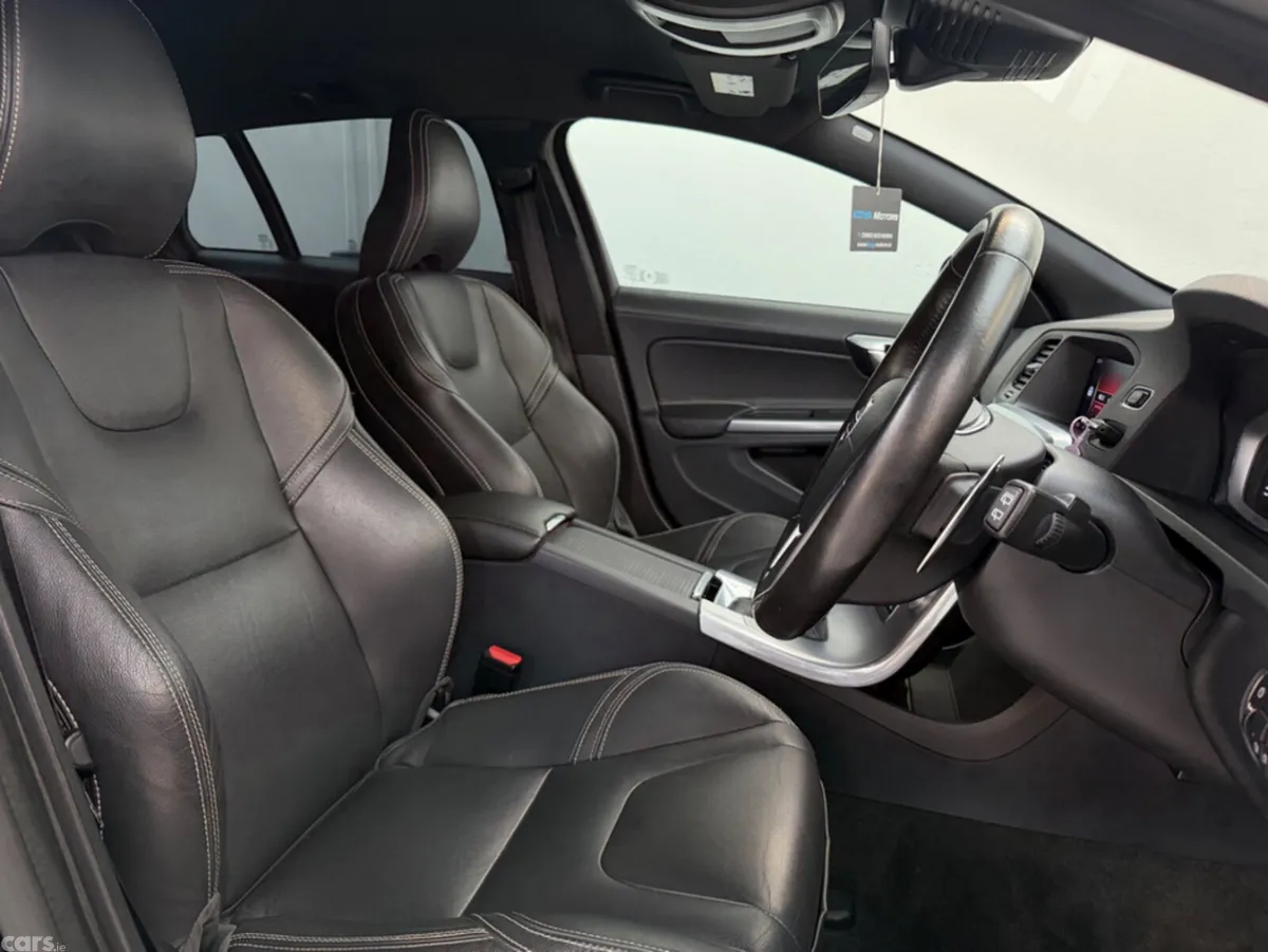 Volvo V60 Estate, Diesel, 2017, Black