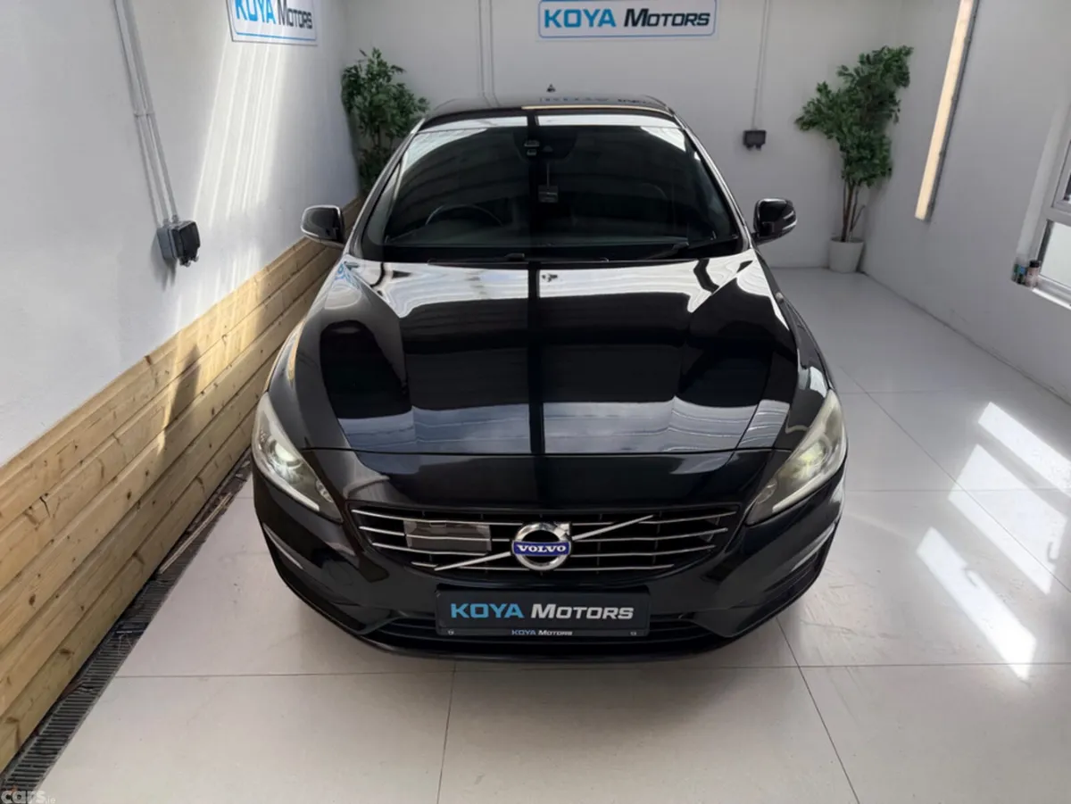 Volvo V60 Estate, Diesel, 2017, Black