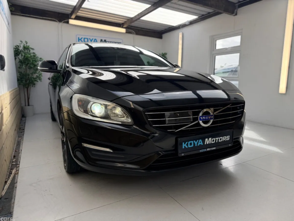 Volvo V60 Estate, Diesel, 2017, Black