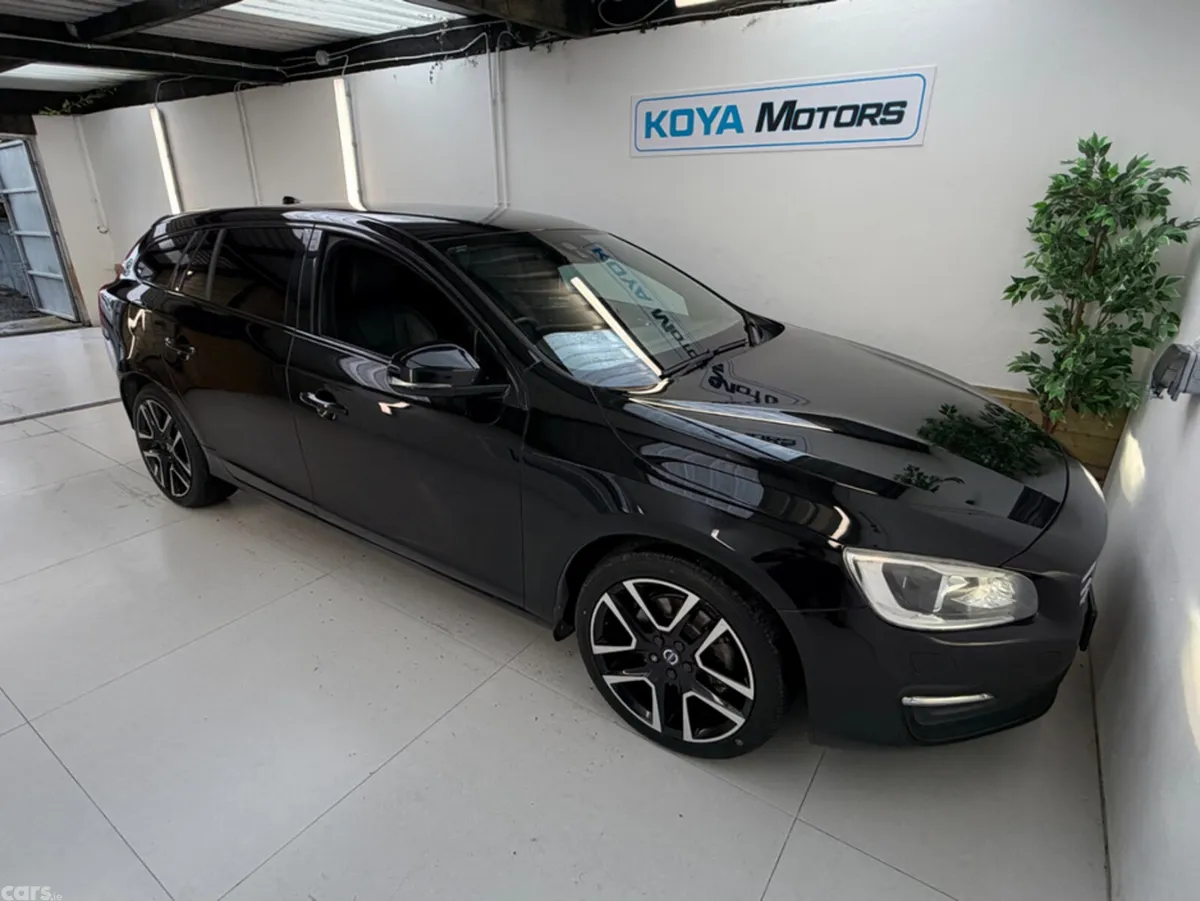 Volvo V60 Estate, Diesel, 2017, Black