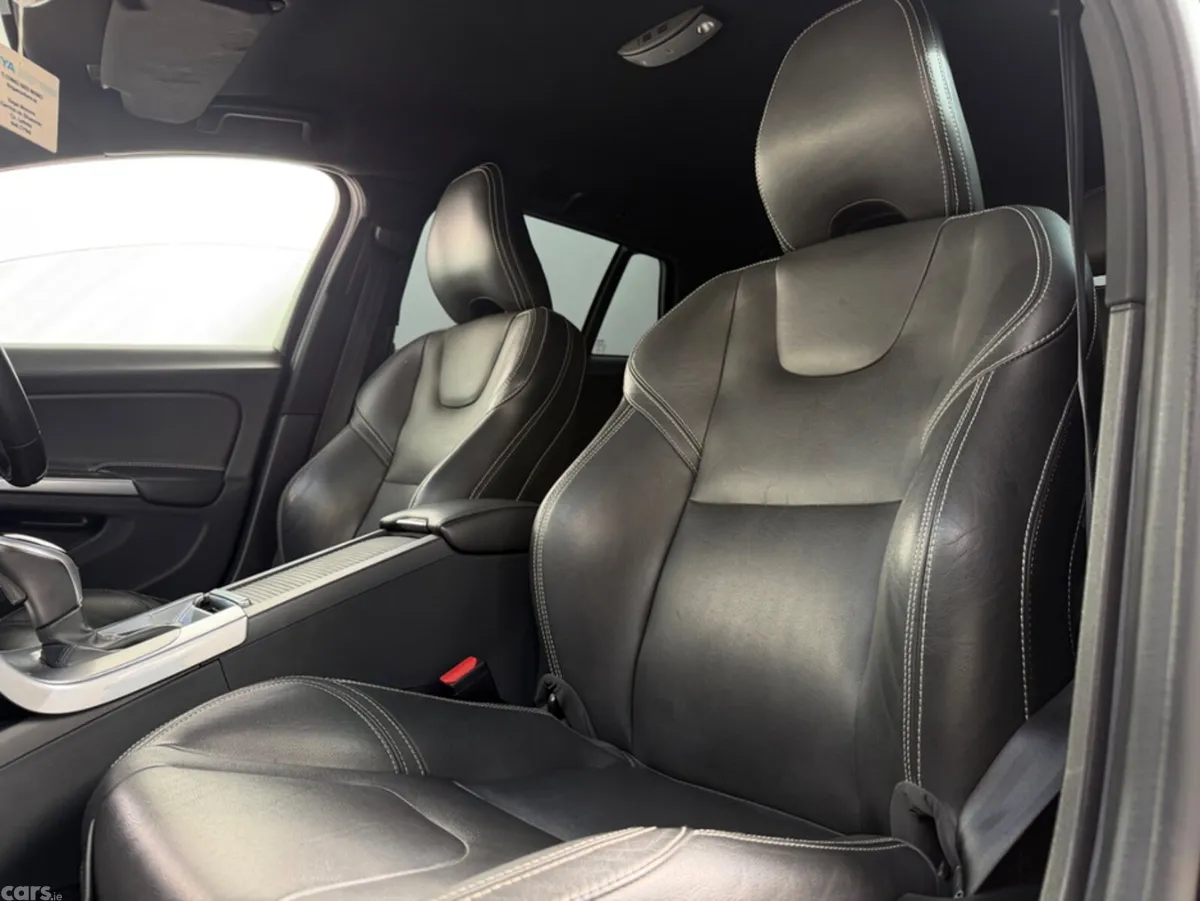 Volvo V60 Estate, Diesel, 2017, Black