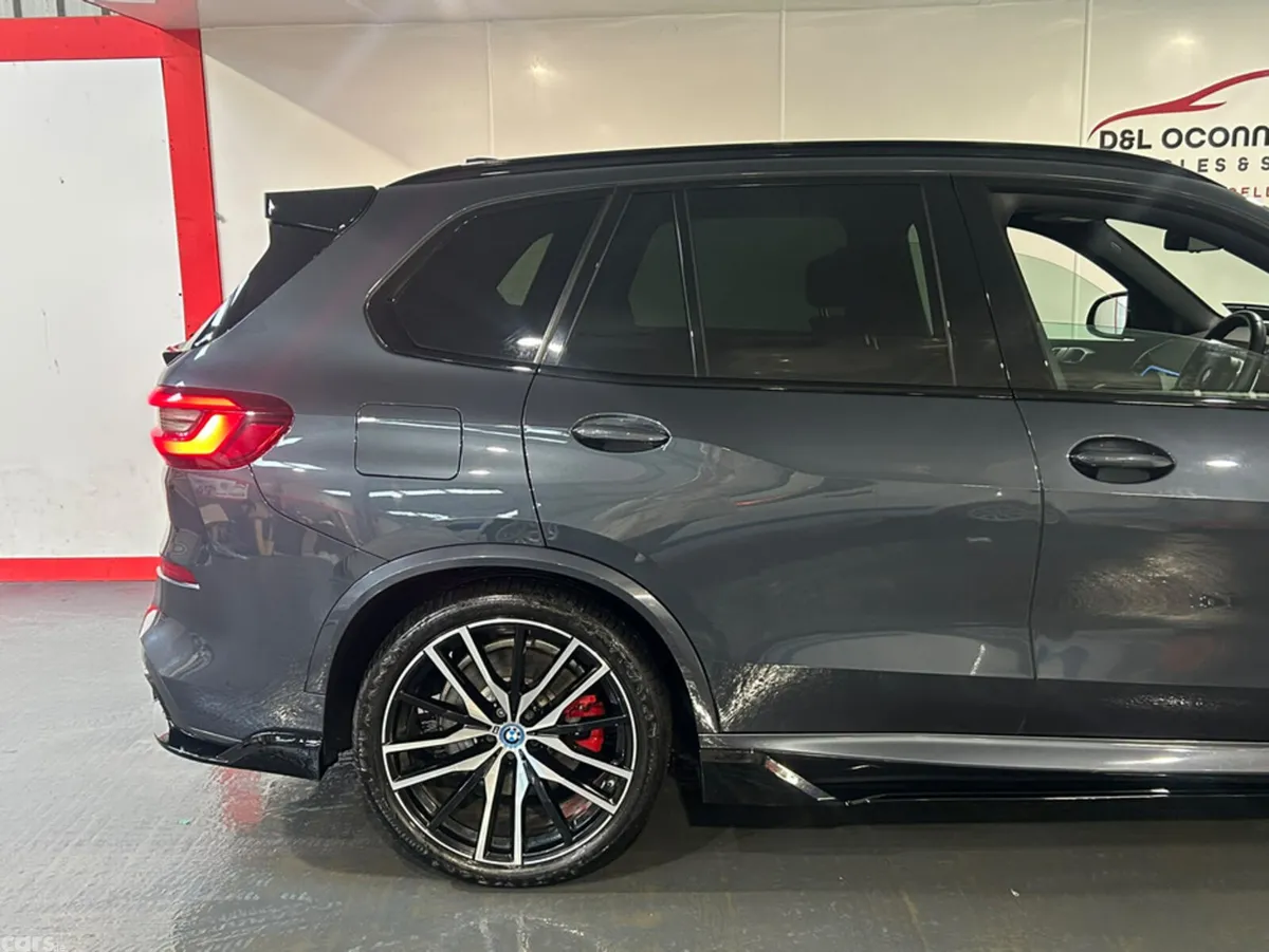 BMW X5 Estate, Petrol Hybrid, 2022, Grey