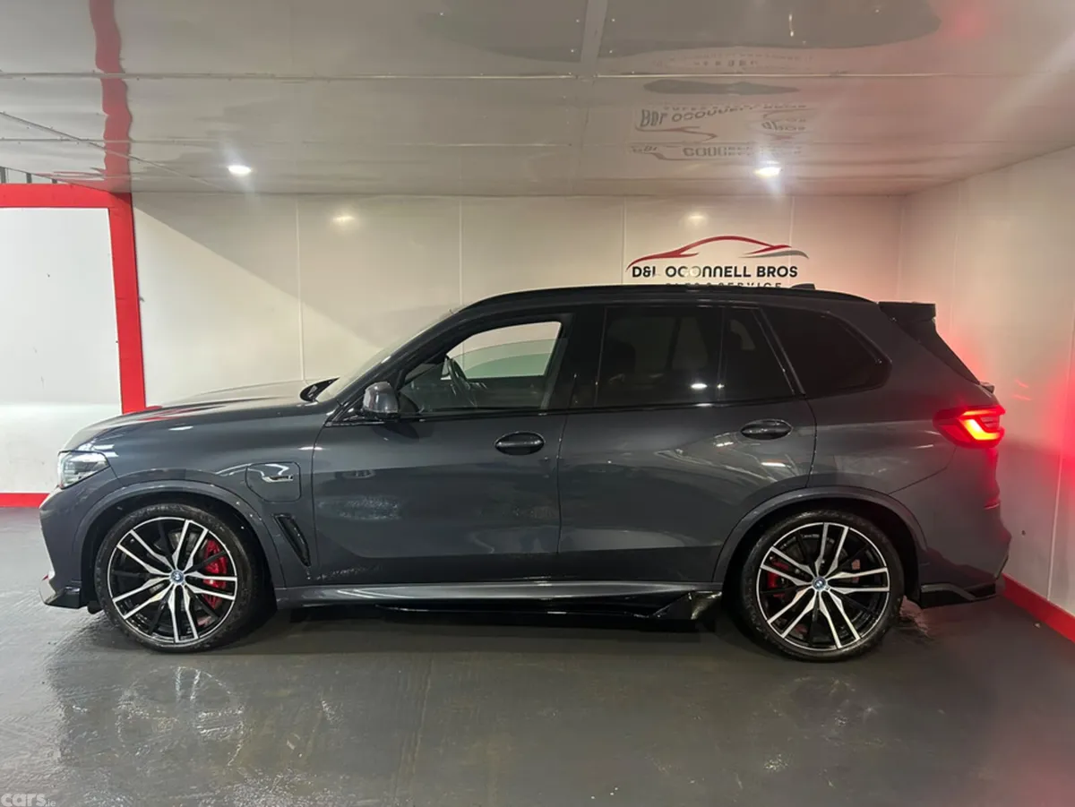 BMW X5 Estate, Petrol Hybrid, 2022, Grey