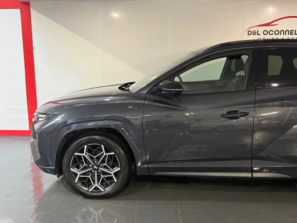 Hyundai Tucson Estate, Petrol Hybrid, 2022, Grey