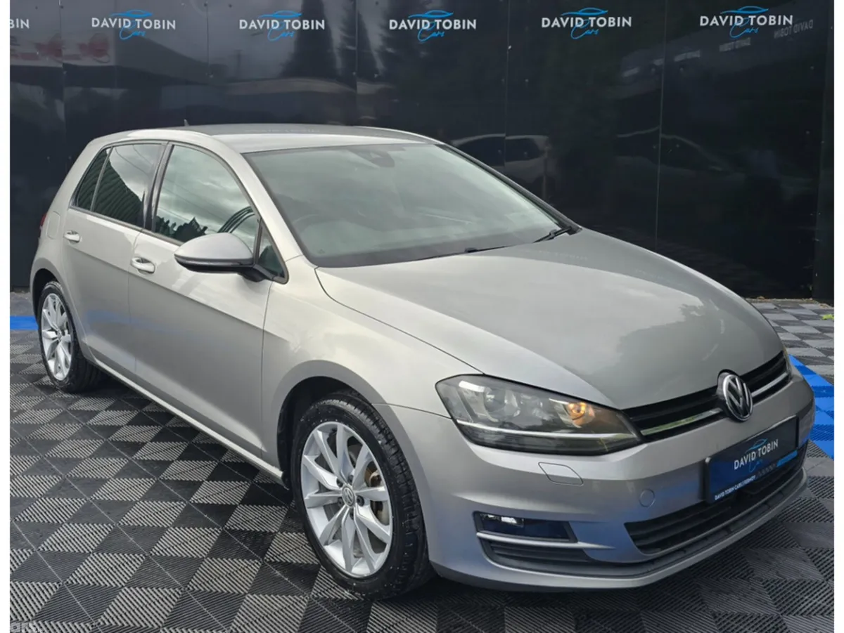 Volkswagen Golf Hatchback, Petrol, 2017, Grey