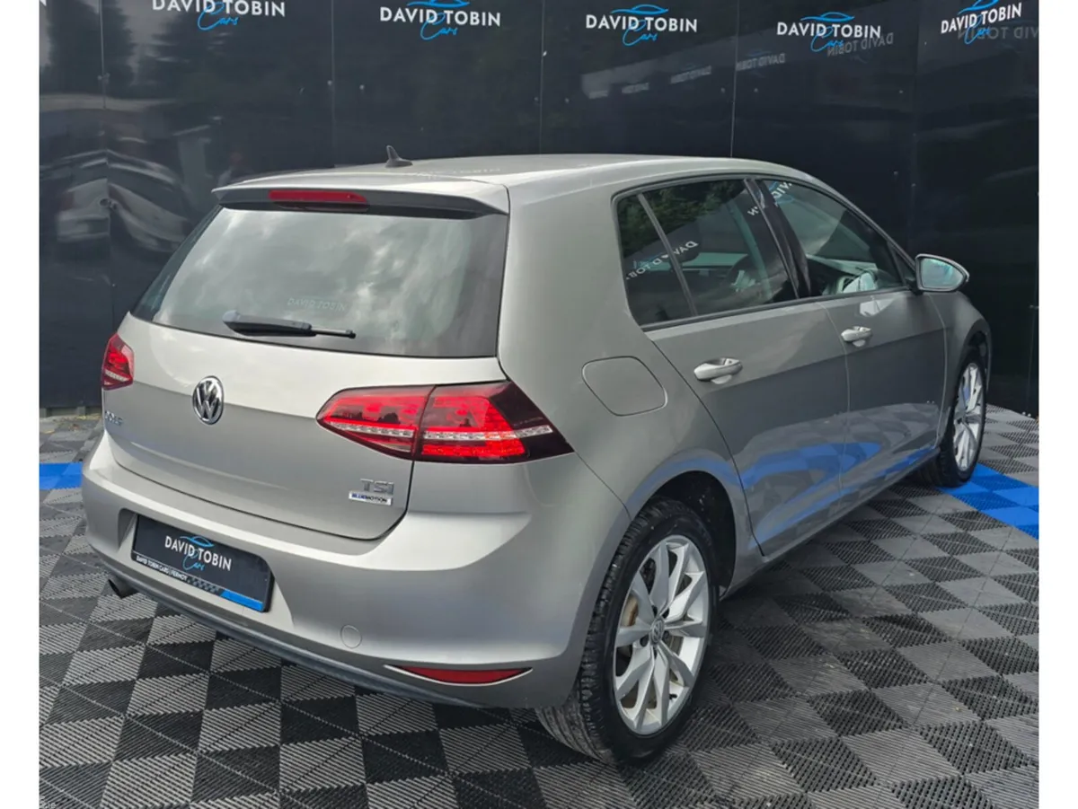 Volkswagen Golf Hatchback, Petrol, 2017, Grey
