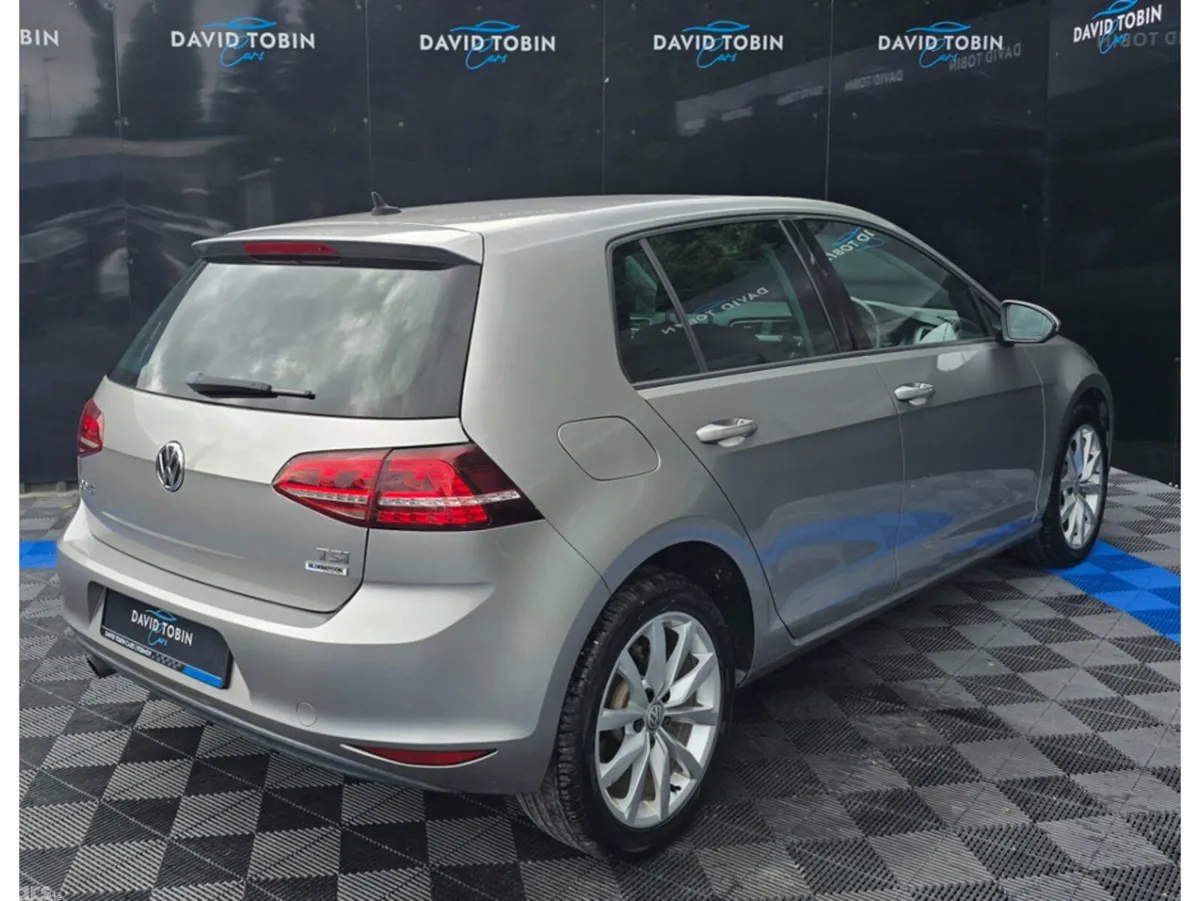 Volkswagen Golf Hatchback, Petrol, 2017, Grey