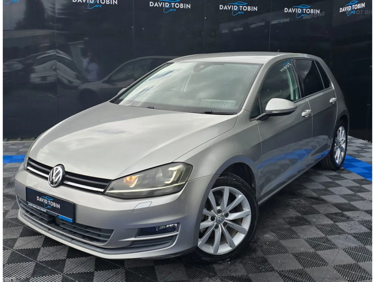 Volkswagen Golf Hatchback, Petrol, 2017, Grey