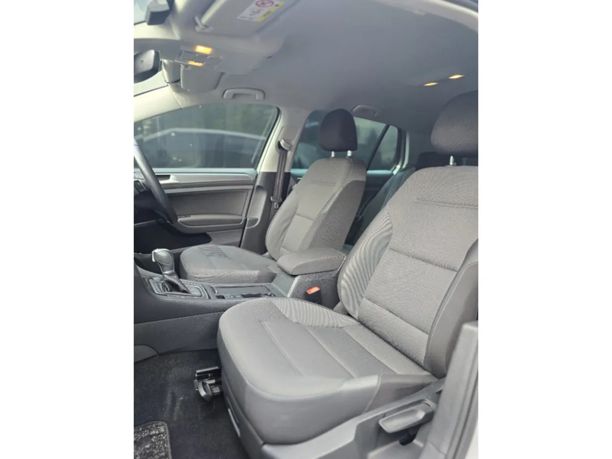 Volkswagen Golf Hatchback, Petrol, 2017, Grey