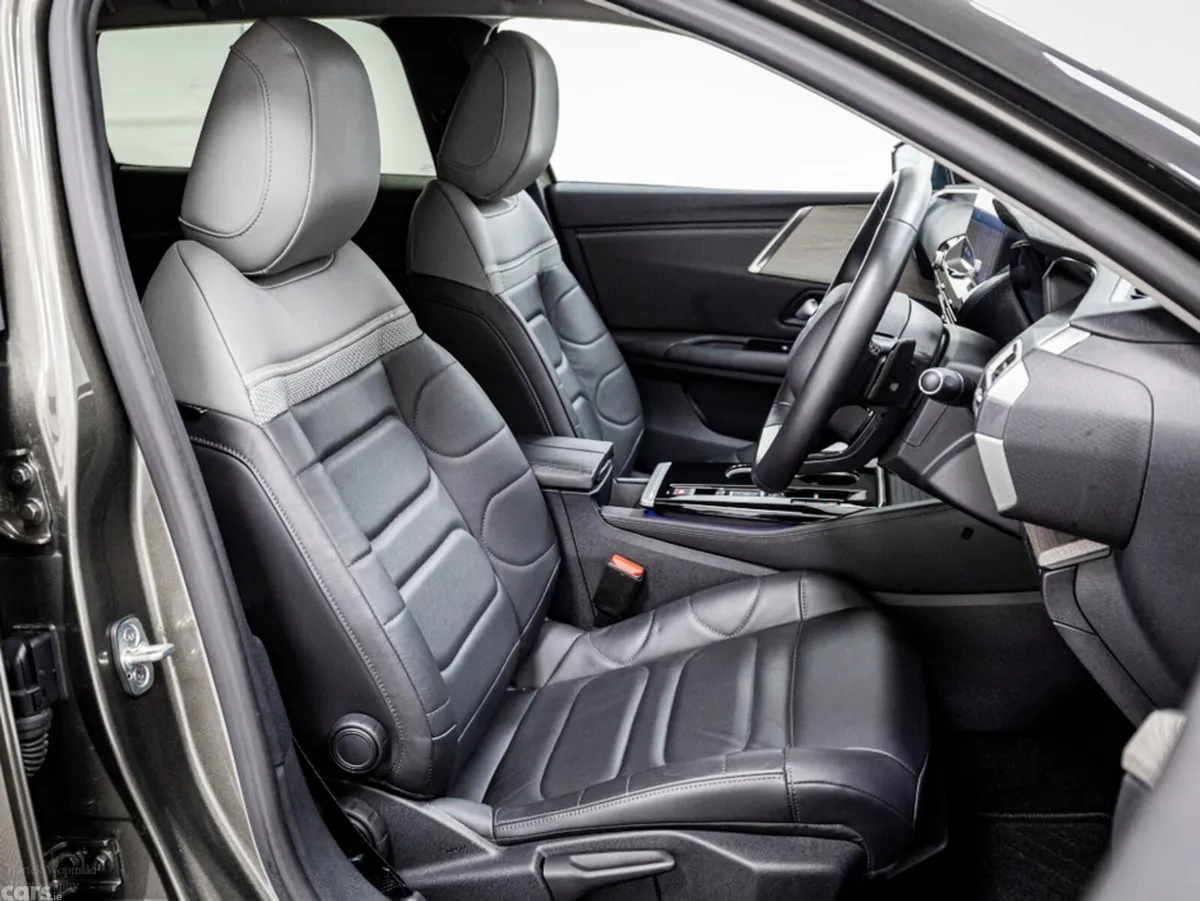 Citroen C5 X Estate, Petrol Plug-in Hybrid, 2025, Grey
