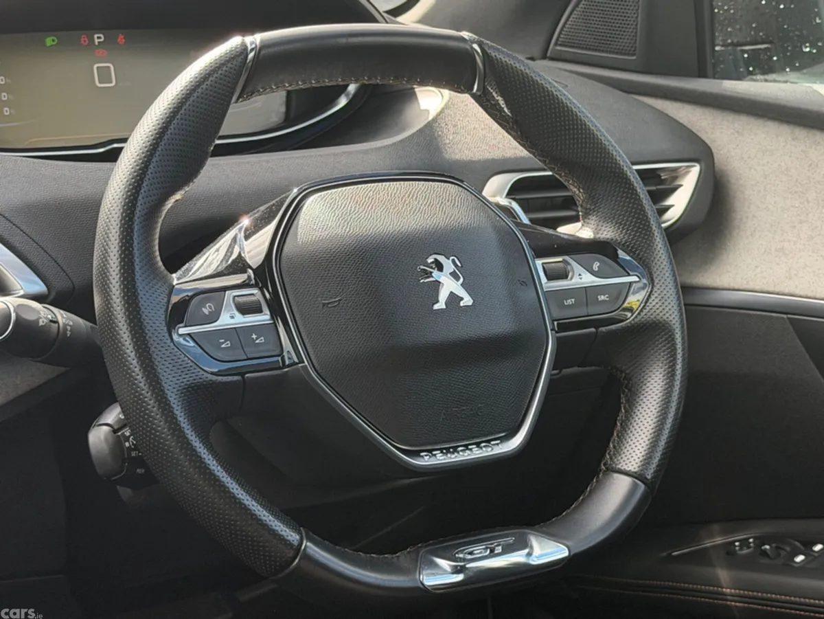 Peugeot 3008 SUV, Diesel, 2018, White