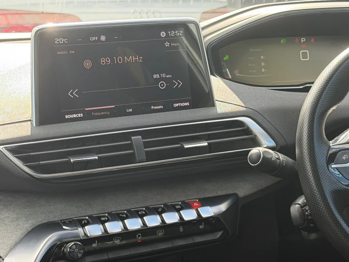Peugeot 3008 SUV, Diesel, 2018, White