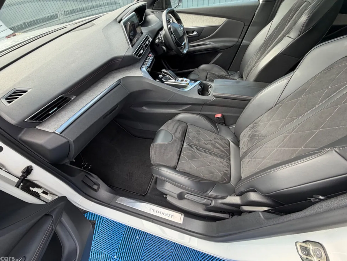 Peugeot 3008 SUV, Diesel, 2018, White