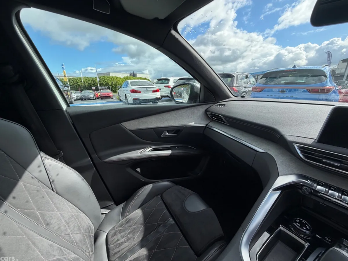 Peugeot 3008 SUV, Diesel, 2018, White