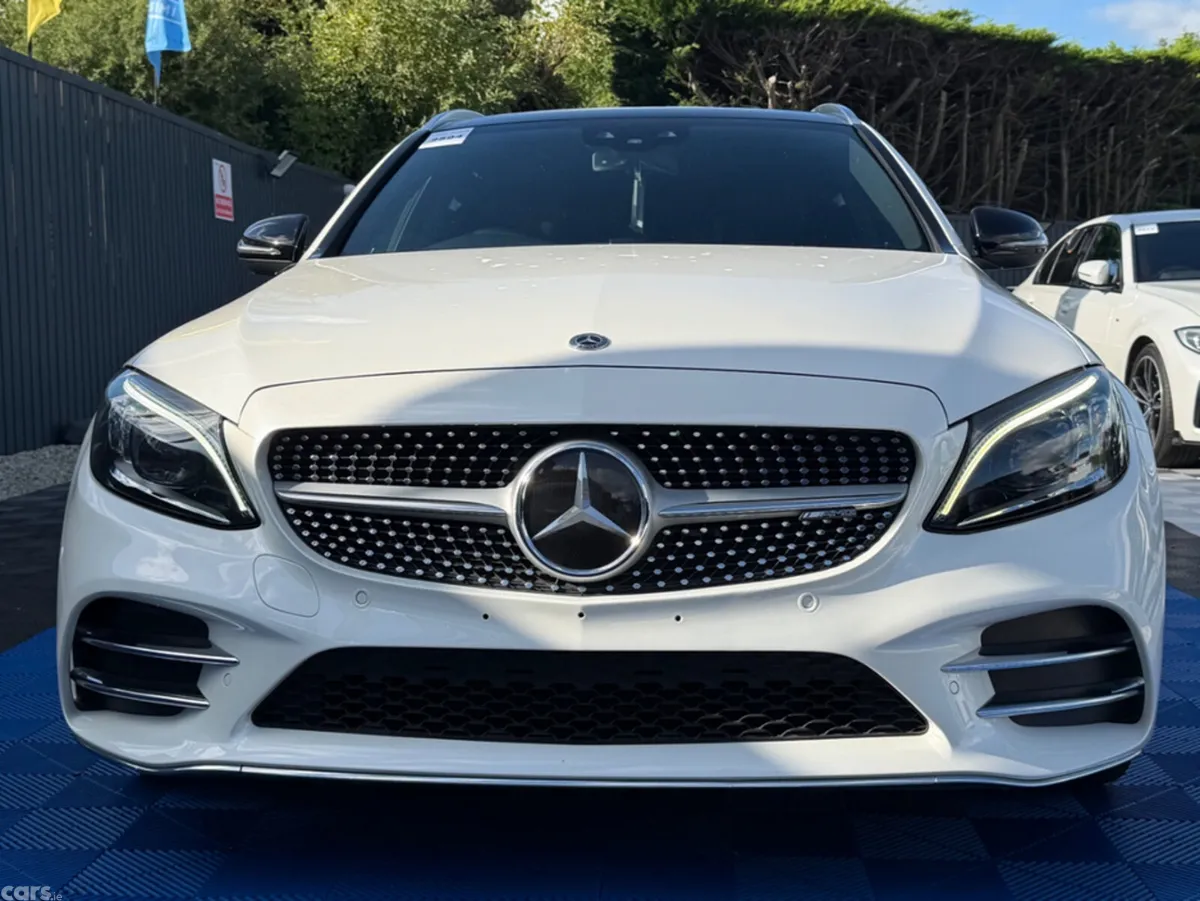Mercedes-Benz C-Class Estate, Diesel, 2018, White