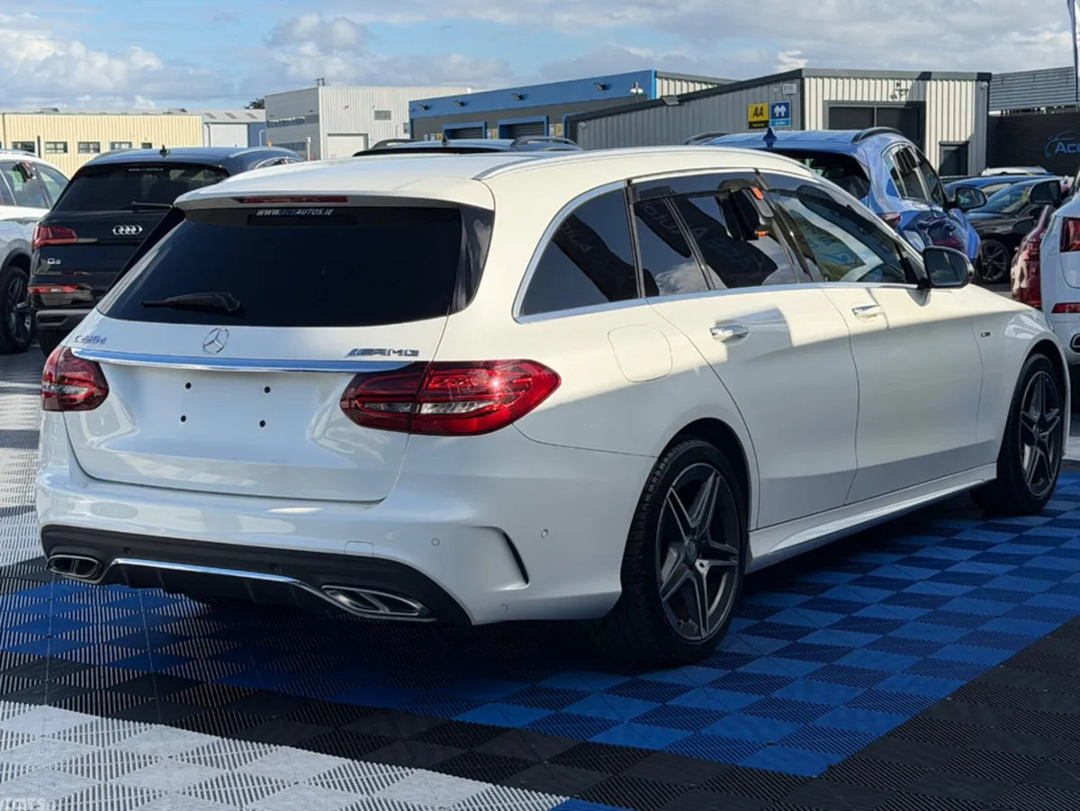 Mercedes-Benz C-Class Estate, Diesel, 2018, White