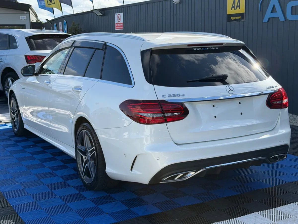 Mercedes-Benz C-Class Estate, Diesel, 2018, White