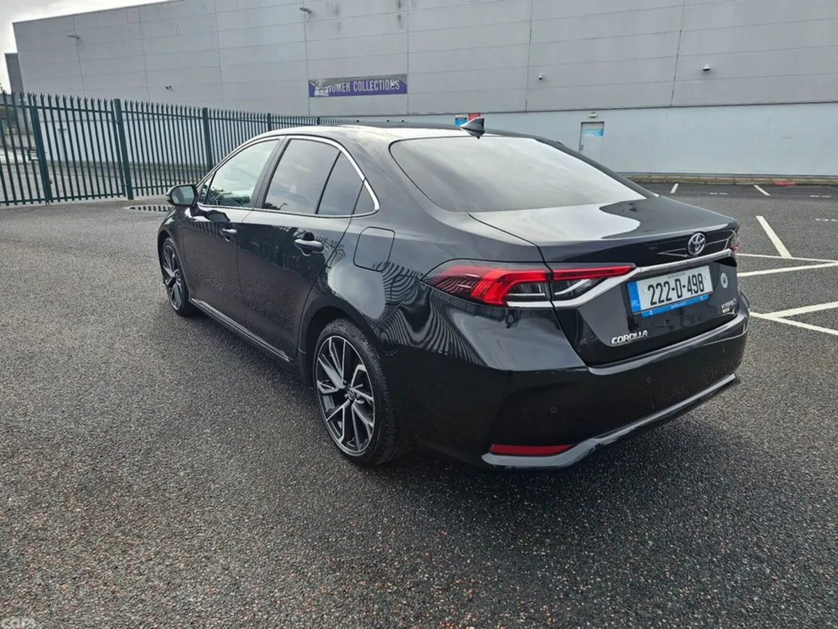 Toyota Corolla Saloon, Petrol Hybrid, 2022, Black