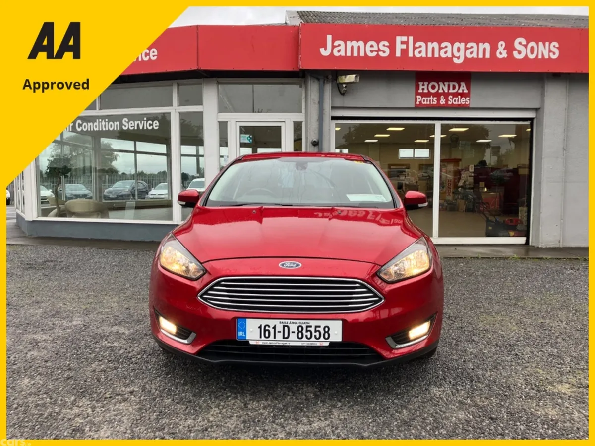 Ford Focus Saloon, Diesel, 2016, Red
