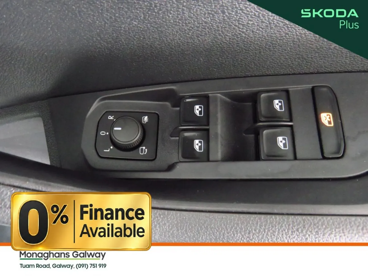 Skoda Karoq SUV, Diesel, 2024, Grey