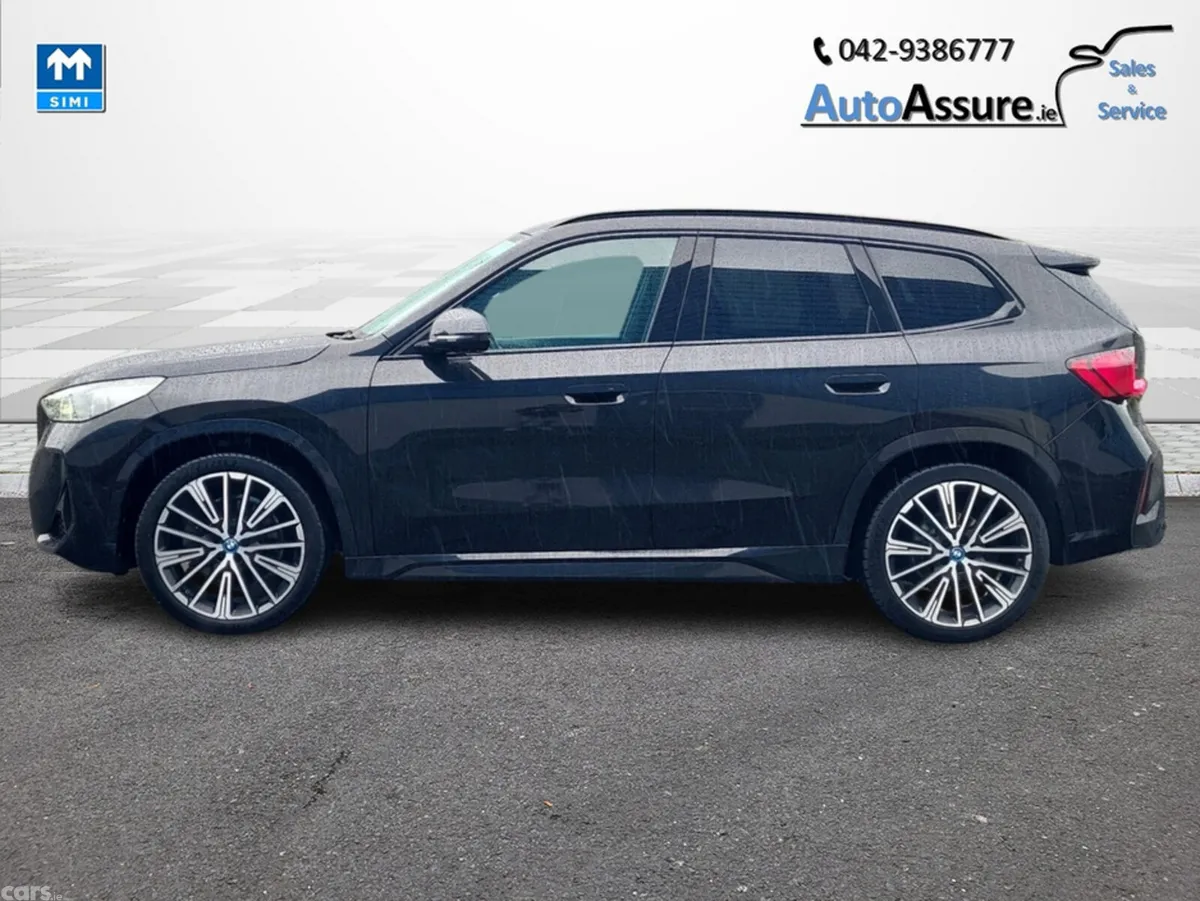 BMW iX1 Estate, Electric, 2023, Black