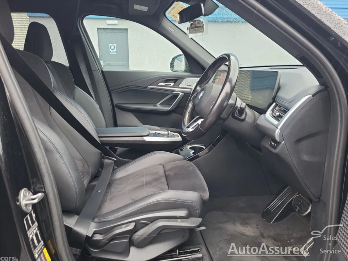 BMW iX1 Estate, Electric, 2023, Black