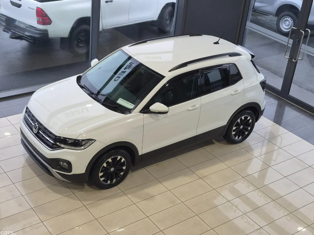 Volkswagen T-Cross SUV, Petrol, 2020, White