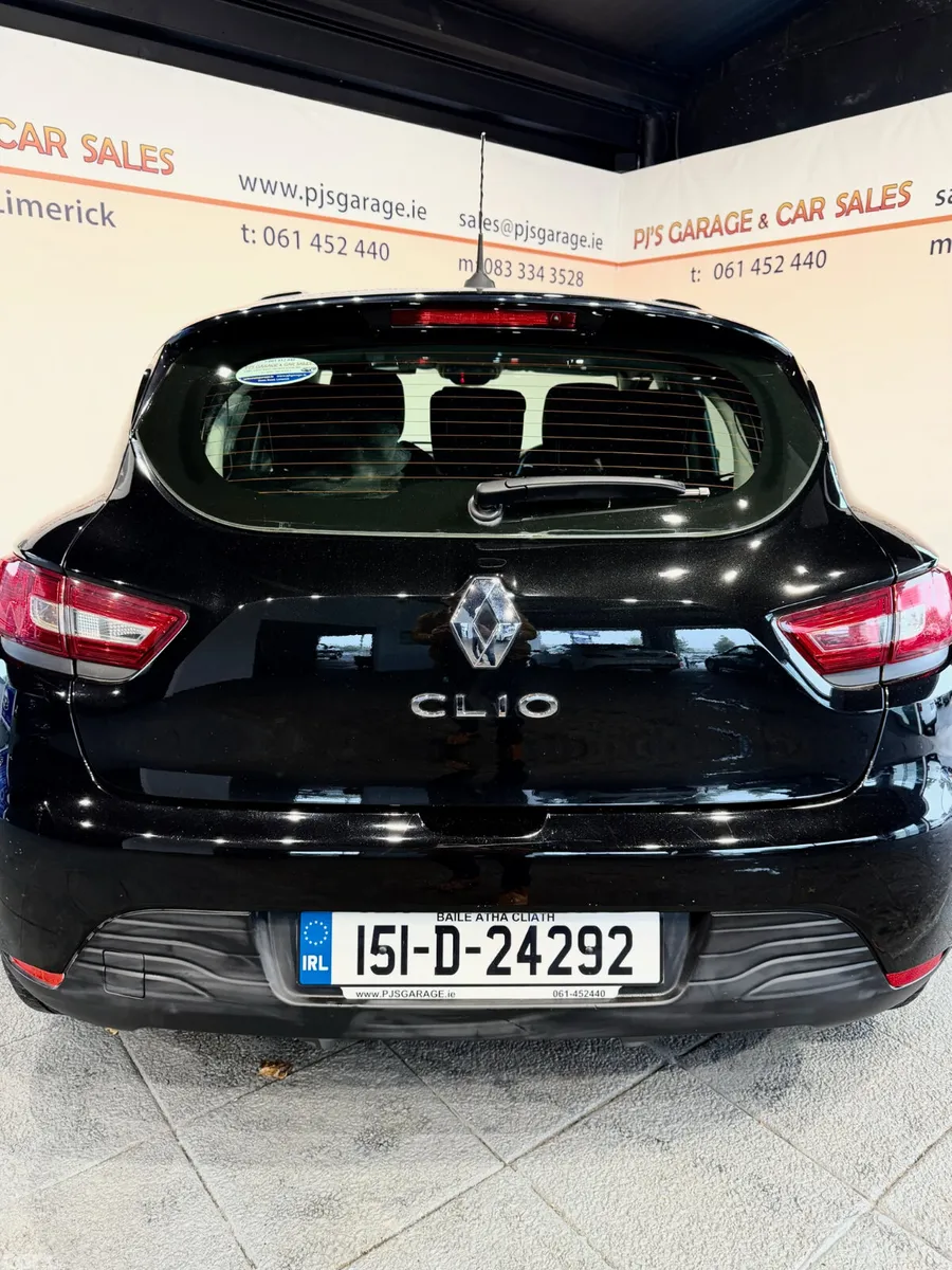 Renault Clio Hatchback, Petrol, 2015, Black