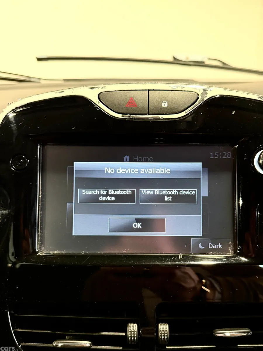 Renault Clio Hatchback, Petrol, 2015, Black