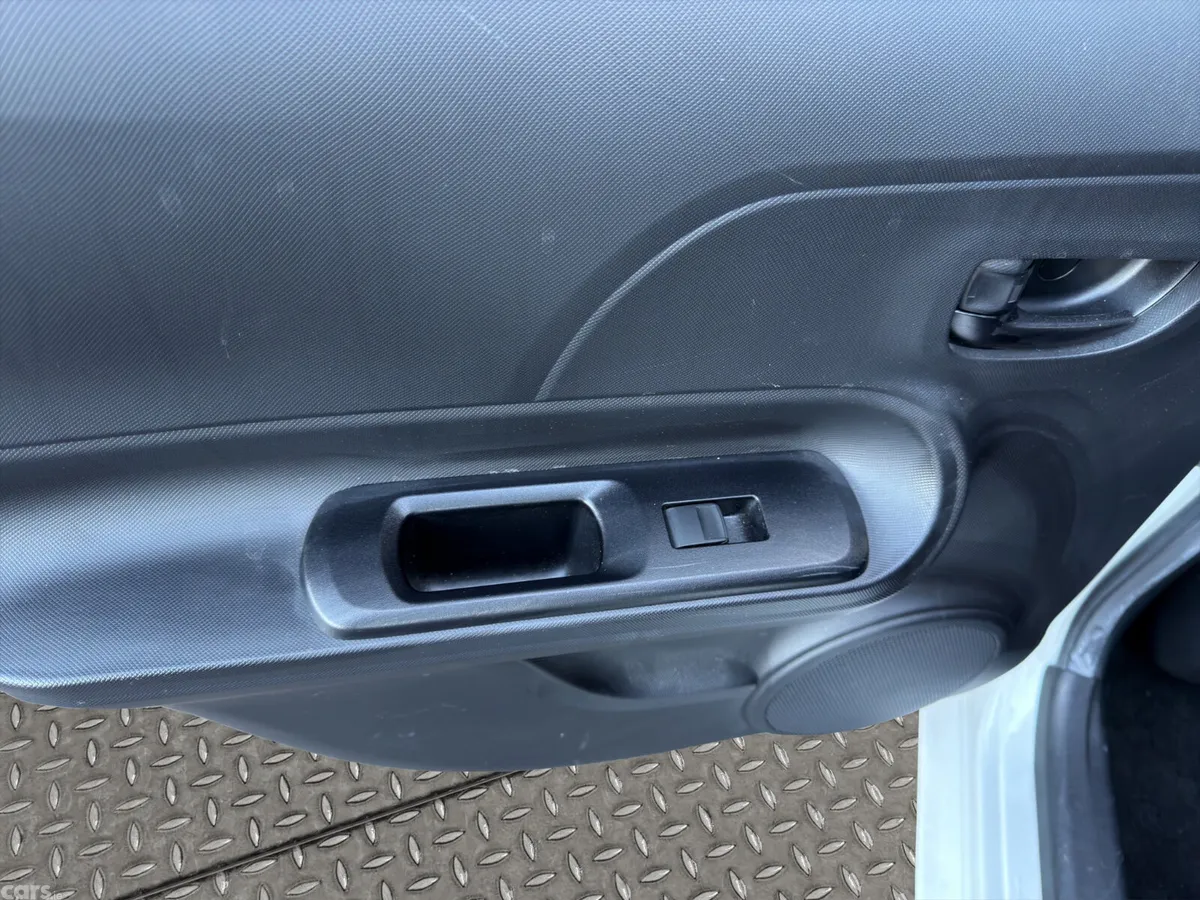 Toyota Aqua Hatchback, Petrol Hybrid, 2019, White