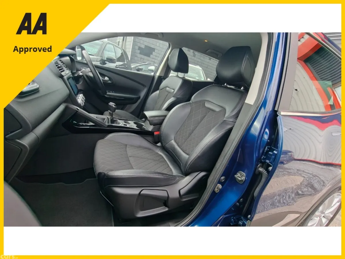 Renault Kadjar SUV, Petrol, 2019, Blue