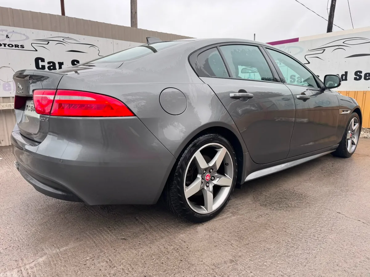 Jaguar XE Saloon, Diesel, 2017, Grey