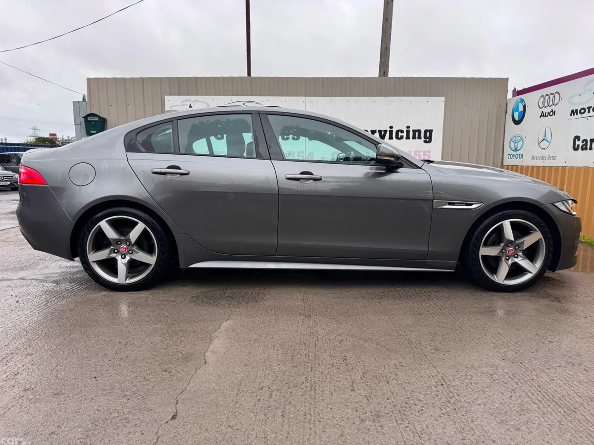 Jaguar XE Saloon, Diesel, 2017, Grey