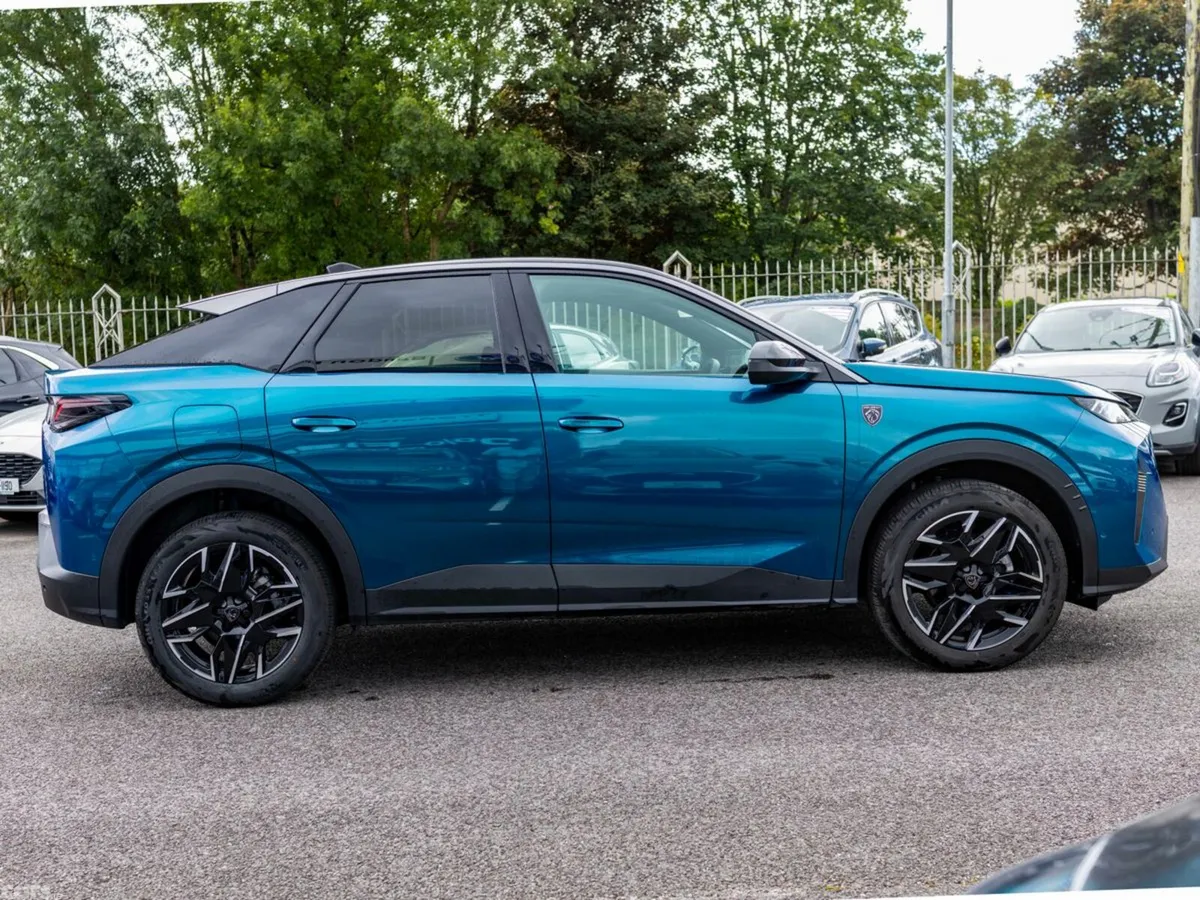 Peugeot 3008 MPV, Petrol Hybrid, 2026, Blue