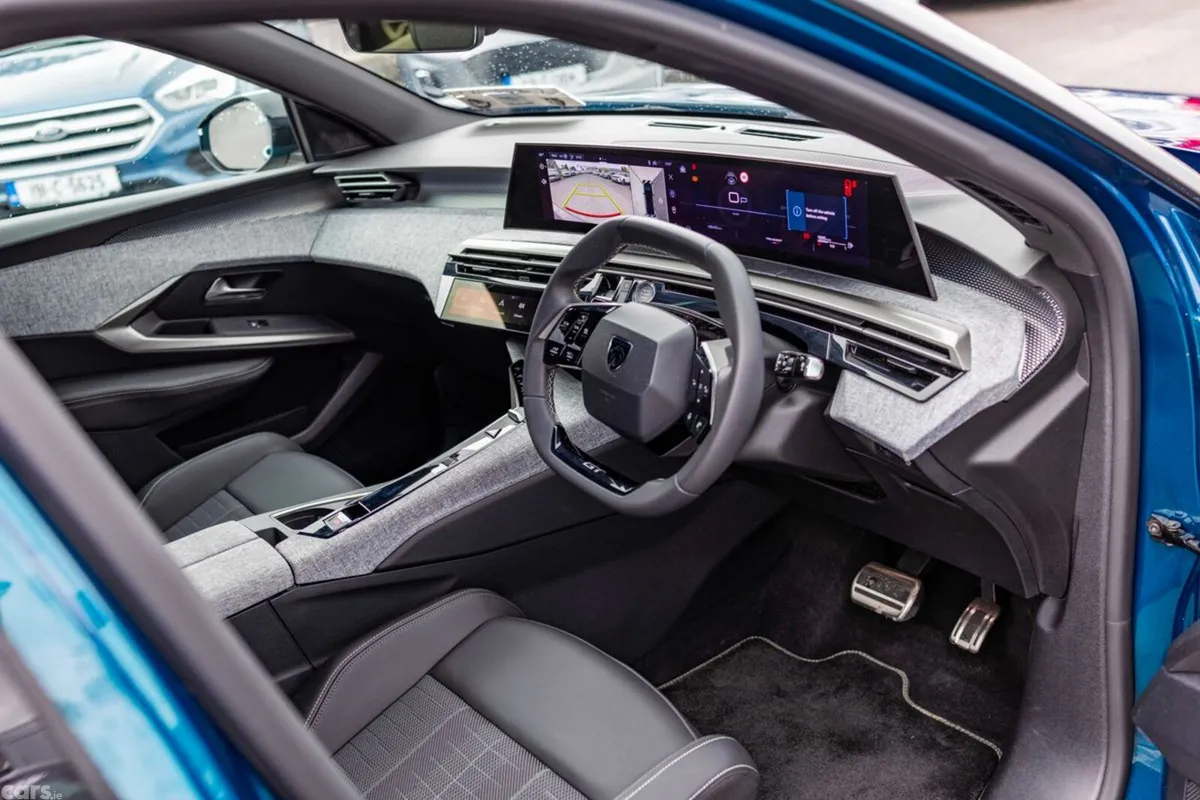Peugeot 3008 MPV, Petrol Hybrid, 2026, Blue